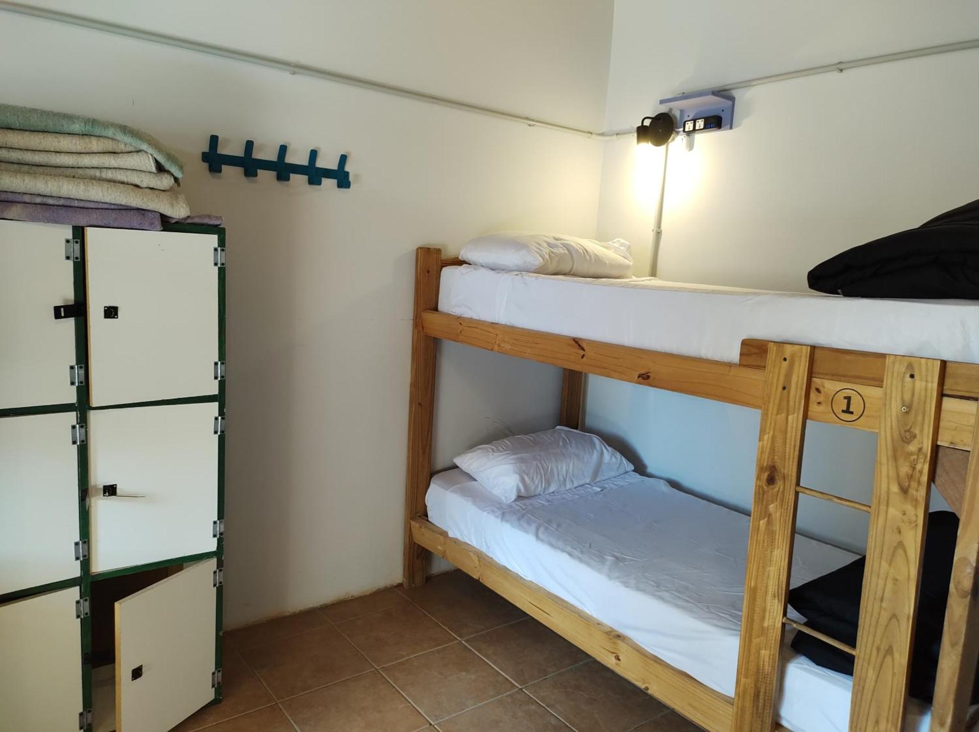 Hostel Yatel El Calafate Esterno foto
