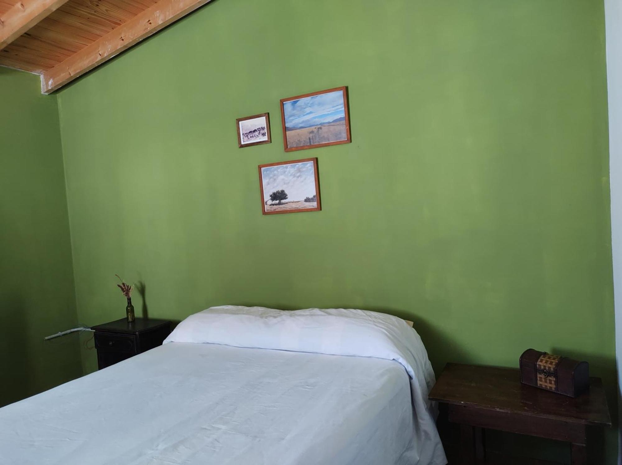 Hostel Yatel El Calafate Esterno foto