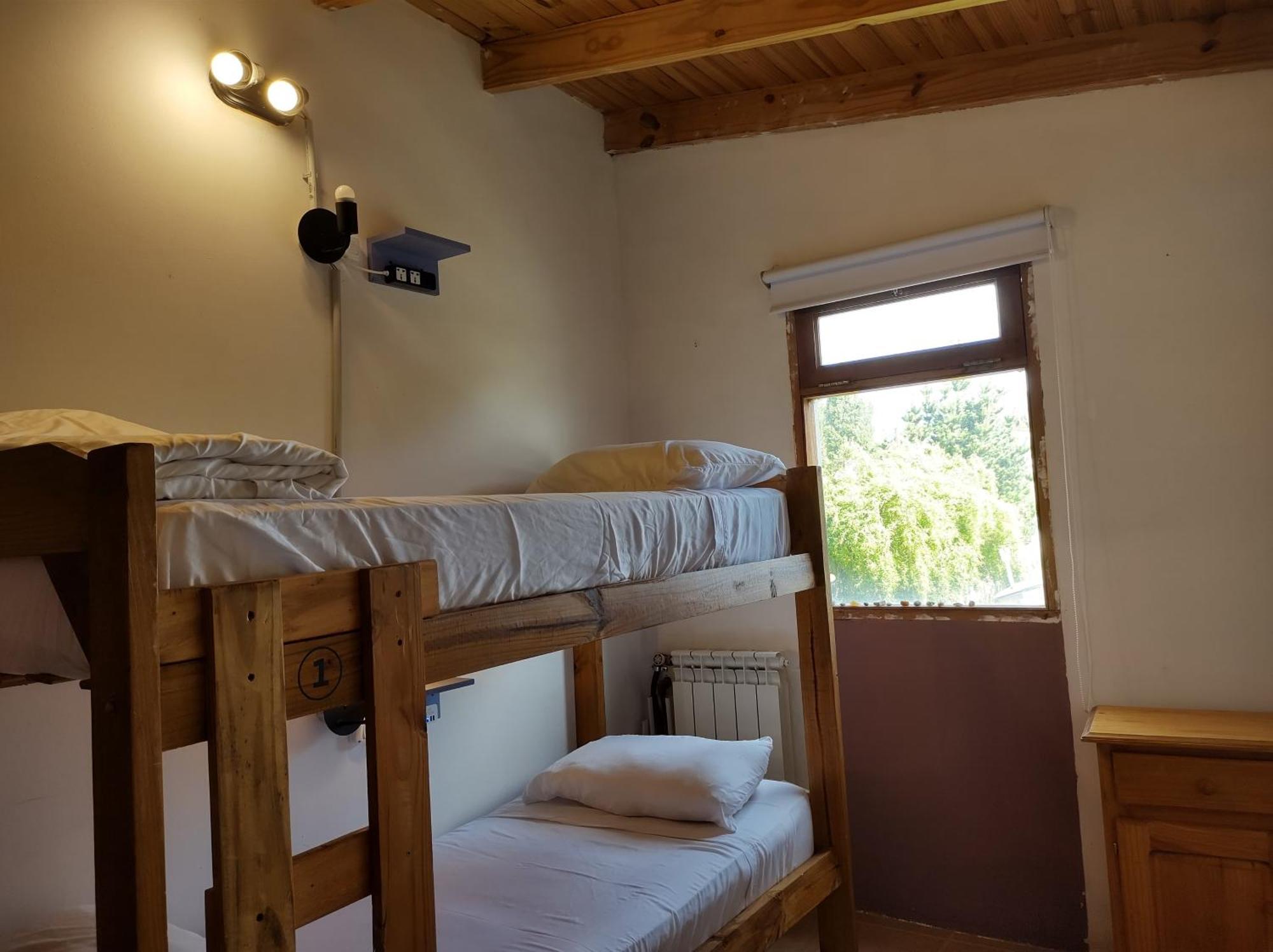 Hostel Yatel El Calafate Esterno foto